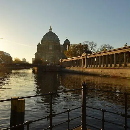 Classik Hackescher Markt - Self Check In (adults Only)